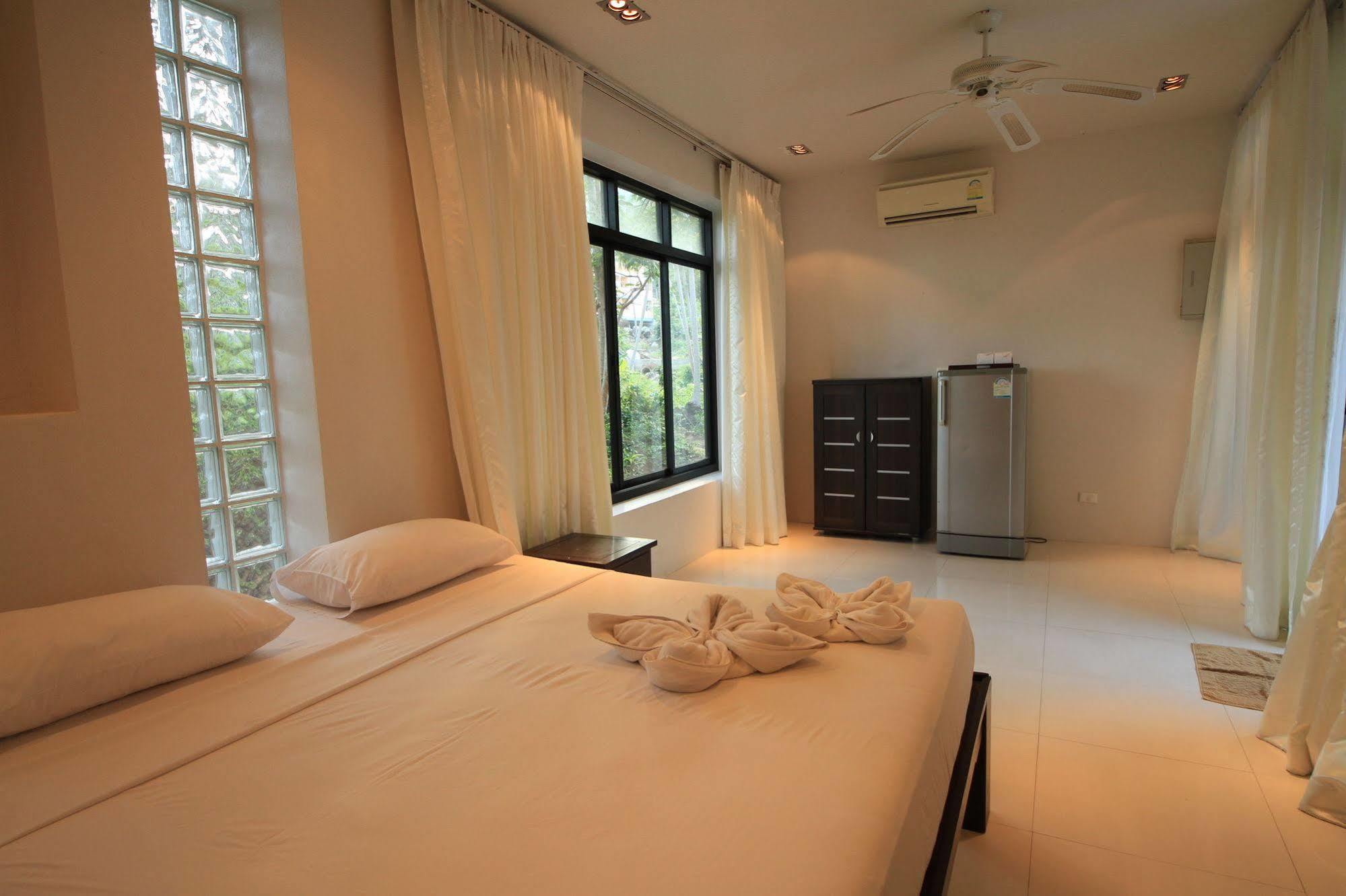 Hotel Superpro Samui Strand von Chaweng Exterior foto